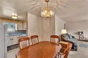 4060 Hart Ct, Murrysville, PA 15668 - Photo 17