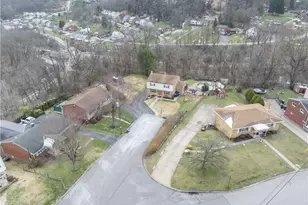 5195 Janie Dr, Baldwin Twp, PA 15227 - Photo 43