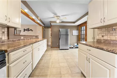 5195 Janie Dr, Pittsburgh, PA 15227 - Photo 15