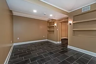 1035 Washington Rd, Pittsburgh, PA 15228 - Photo 37