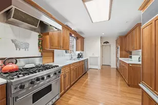 210 Rutledge Dr, Pittsburgh, PA 15215 - Photo 3