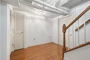 210 Rutledge Dr, Pittsburgh, PA 15215 - Photo 41