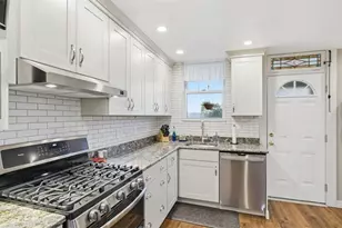 2419 Pioneer Ave, Pittsburgh, PA 15226 - Photo 5