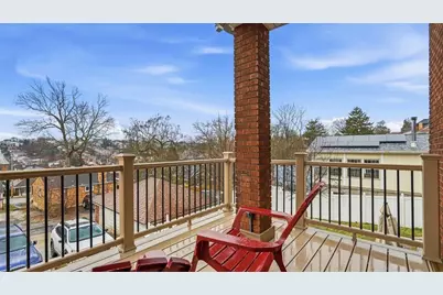 2419 Pioneer Ave, Pittsburgh, PA 15226 - Photo 11