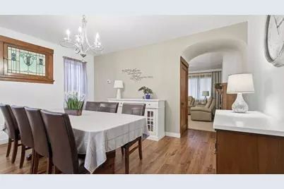 2419 Pioneer Ave, Pittsburgh, PA 15226 - Photo 7