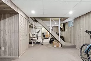 2419 Pioneer Ave, Pittsburgh, PA 15226 - Photo 19