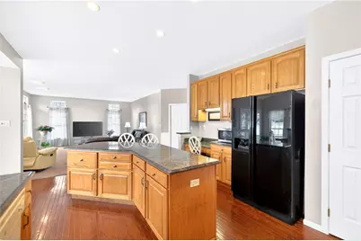 7601 Wible Wood Ct, Pittsburgh, PA 15209 - Photo 9