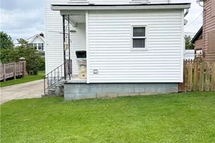 1673 Hancock Ave, Oaklahoma Boro, PA 15613 - Photo 25