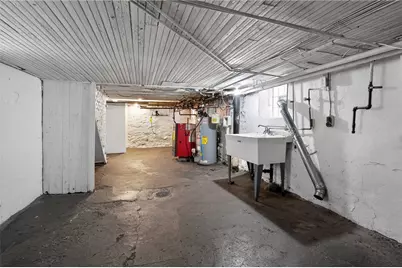 322 Mathews Ave, Pittsburgh, PA 15210 - Photo 27