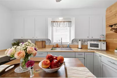 25 Capitol Ct, Farrell, PA 16121 - Photo 11