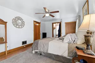 25 Capitol Ct, Farrell, PA 16121 - Photo 15