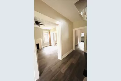 2922 Zephyr Avenue, Pittsburgh, PA 15204 - Photo 5