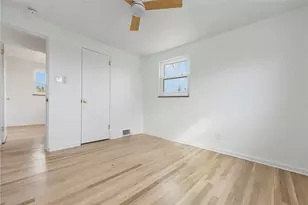 227 Tartline Dr, Pittsburgh, PA 15116 - Photo 25