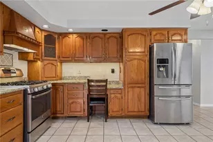 6 Marilou Dr, Penn Twp, PA 15644 - Photo 5