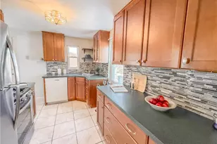 3733 Rebecca St, Pittsburgh, PA 15234 - Photo 7