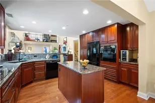 3004 Laura Ln, Cecil, PA 15055 - Photo 13