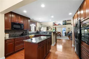 3004 Laura Ln, Cecil, PA 15055 - Photo 15