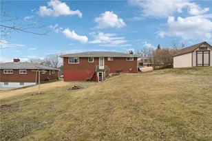 218 Crescent Dr, Lower Burrell, PA 15068 - Photo 23