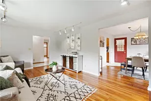 421 Clair Dr, Pittsburgh, PA 15241 - Photo 5