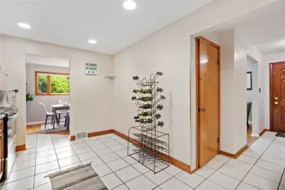 421 Clair Dr, Pittsburgh, PA 15241 - Photo 9
