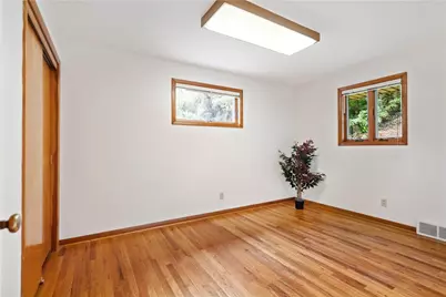 421 Clair Dr, Pittsburgh, PA 15241 - Photo 15