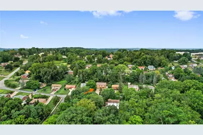 421 Clair Dr, Pittsburgh, PA 15241 - Photo 35