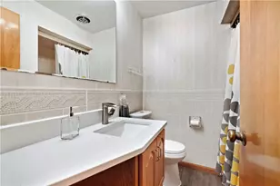 421 Clair Dr, Pittsburgh, PA 15241 - Photo 11