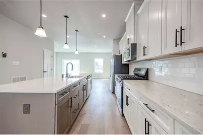 315 Telluride Ln, Cranberry Township, PA 16066 - Photo 9