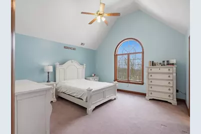 401 Blackstone Ln, Adams Township, PA 16046 - Photo 33