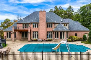 401 Blackstone Ln, Adams Township, PA 16046 - Photo 17