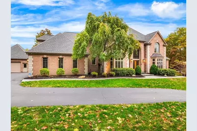 401 Blackstone Ln, Adams Township, PA 16046 - Photo 3