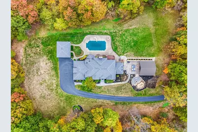 401 Blackstone Ln, Adams Township, PA 16046 - Photo 5