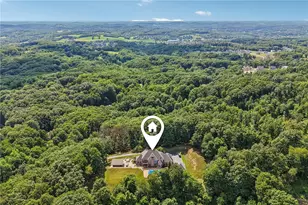 401 Blackstone Ln, Adams Township, PA 16046 - Photo 7