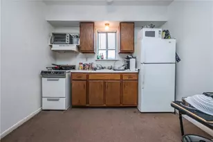 28 Penn Ave, Irwin, PA 15642 - Photo 27