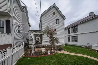 28 Penn Ave, Irwin, PA 15642 - Photo 43