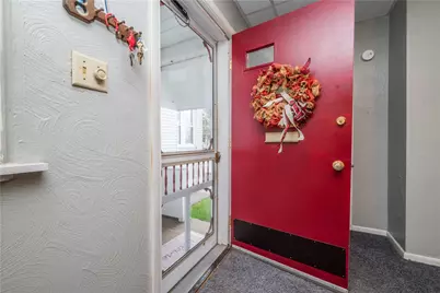 28 Penn Ave, Irwin, PA 15642 - Photo 13