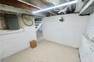 409 S Summit St, Derry Boro, PA 15627 - Photo 37