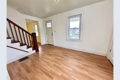 409 S Summit St, Derry Boro, PA 15627 - Photo 9