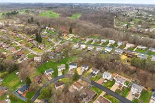 6531 Quaker Dr, South Park, PA 15236 - Photo 17