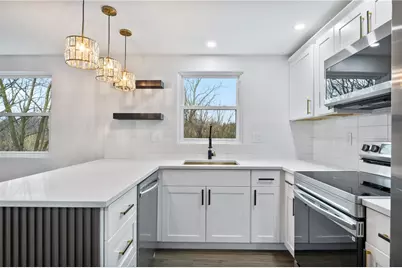 6531 Quaker Dr, South Park, PA 15236 - Photo 9