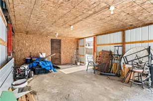 109 N Main St, Houston, PA 15342 - Photo 25