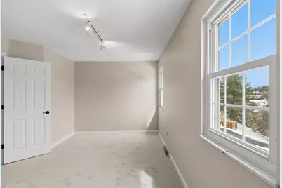 2643 Hunters Point Dr, Pittsburgh, PA 15090 - Photo 21