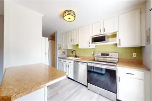 16 Quail Hill Rd, Pittsburgh, PA 15214 - Photo 15