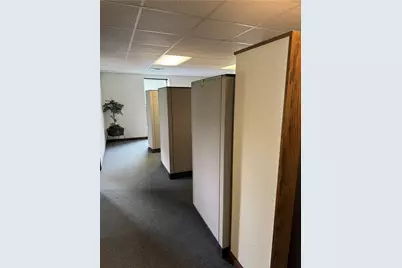 109 -112 McKnight Park Dr, Ross Twp, PA 15237 - Photo 13