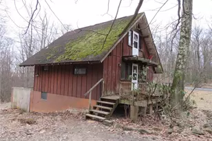 238 Horse Shoe Bend Rd, Bullskin Township, PA 15610 - Photo 23