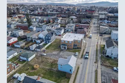 406 Ligonier St, Latrobe, PA 15650 - Photo 9