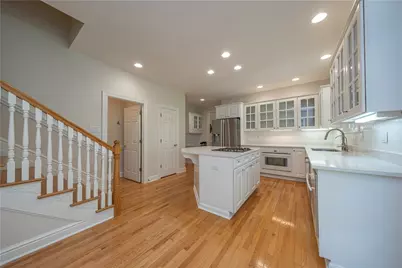 503 Sharon Rd, Moon/Crescent Twp, PA 15108 - Photo 7