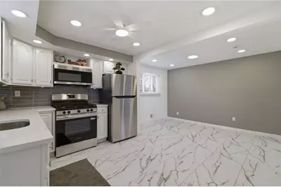 116 Lilmont Dr, Pittsburgh, PA 15218 - Photo 11