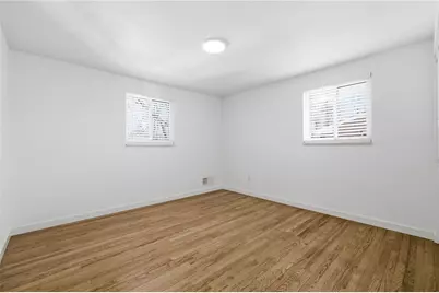 116 Lilmont Dr, Pittsburgh, PA 15218 - Photo 23