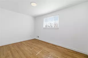 116 Lilmont Dr, Pittsburgh, PA 15218 - Photo 21